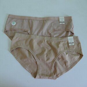 2 pairs NWT Arizona tan hipster panties size M